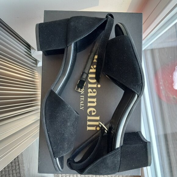 Fabianelli Black Suede Ankle Strap Block Heel Sandals Sz 38/ 7 -7.5 ITALY - Picture 4 of 16